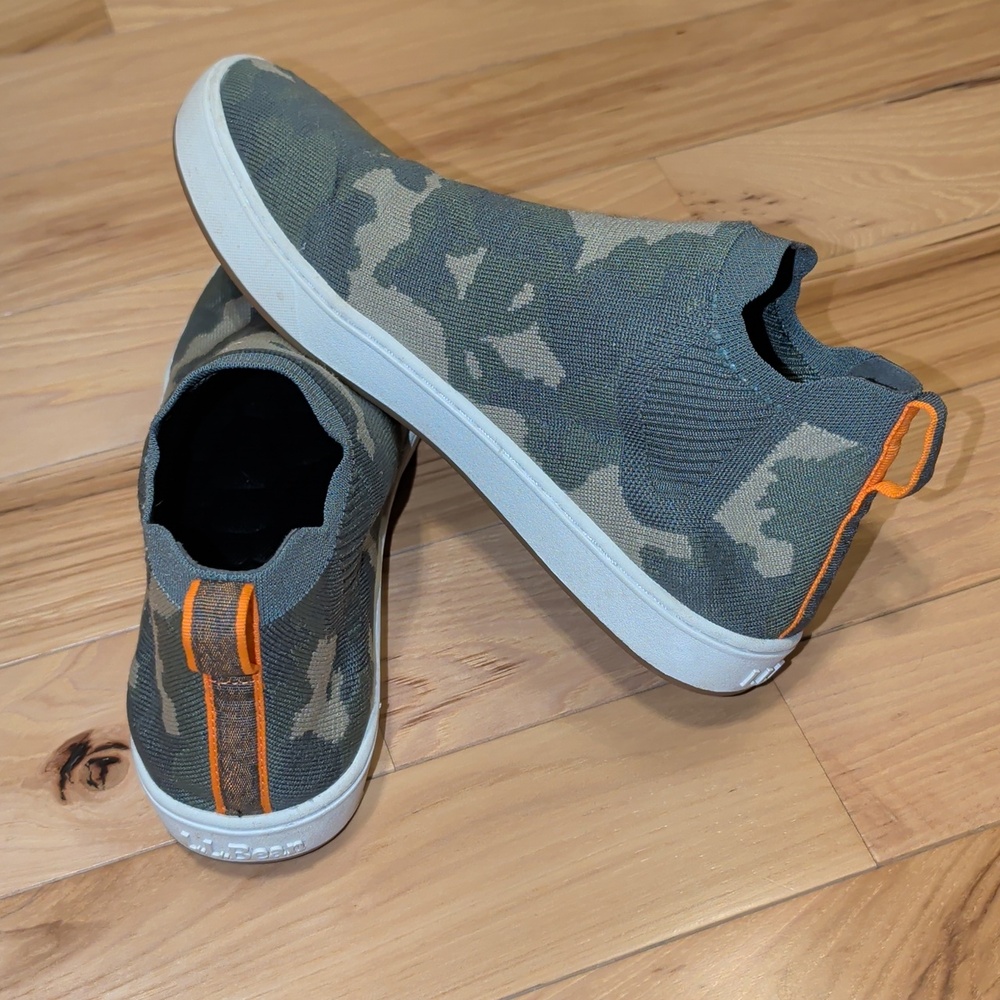 L L Bean Stretchy Green Camouflage Sneakers With Orange Accents